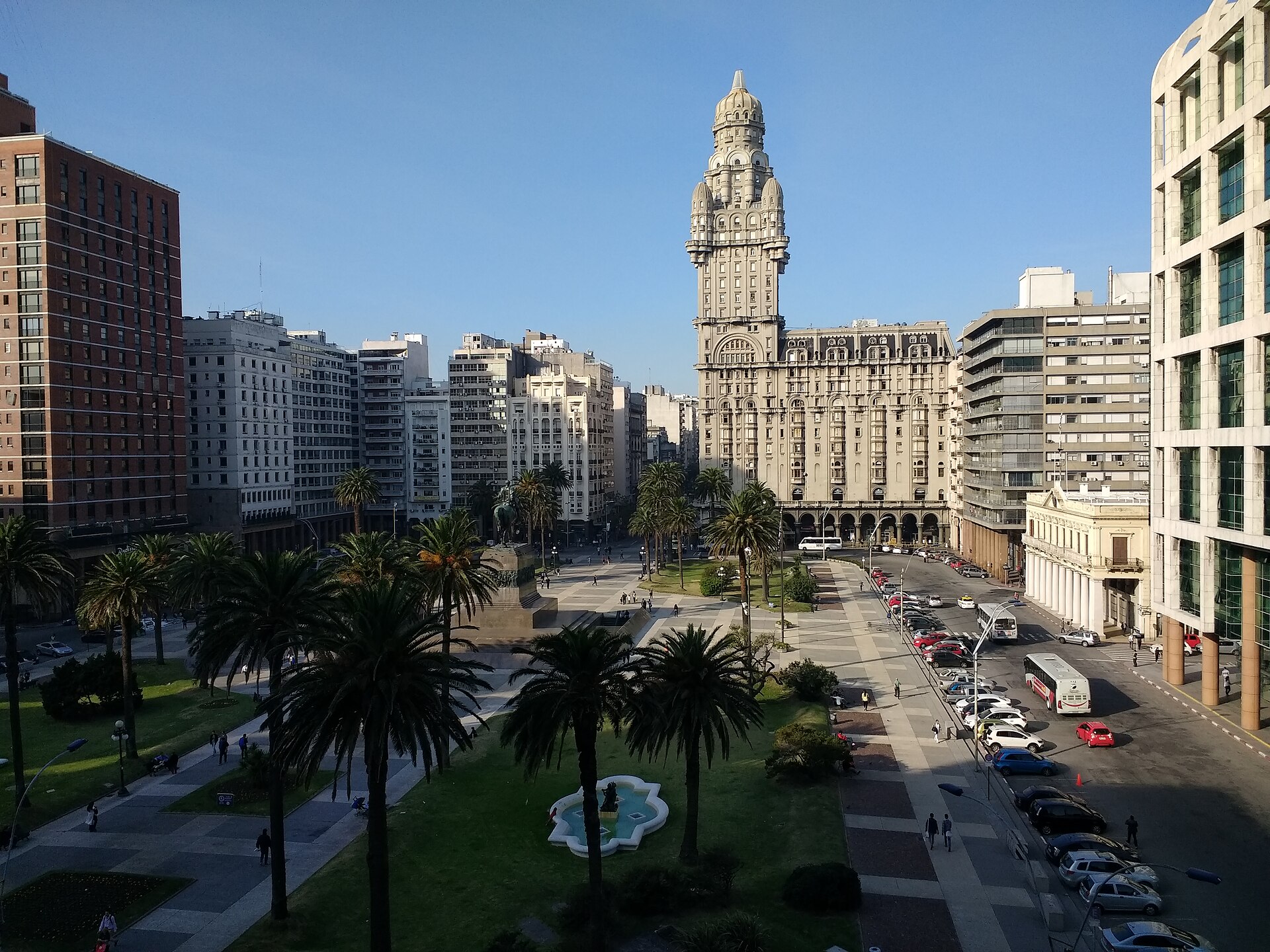 Praça da Independência, Montevidéu